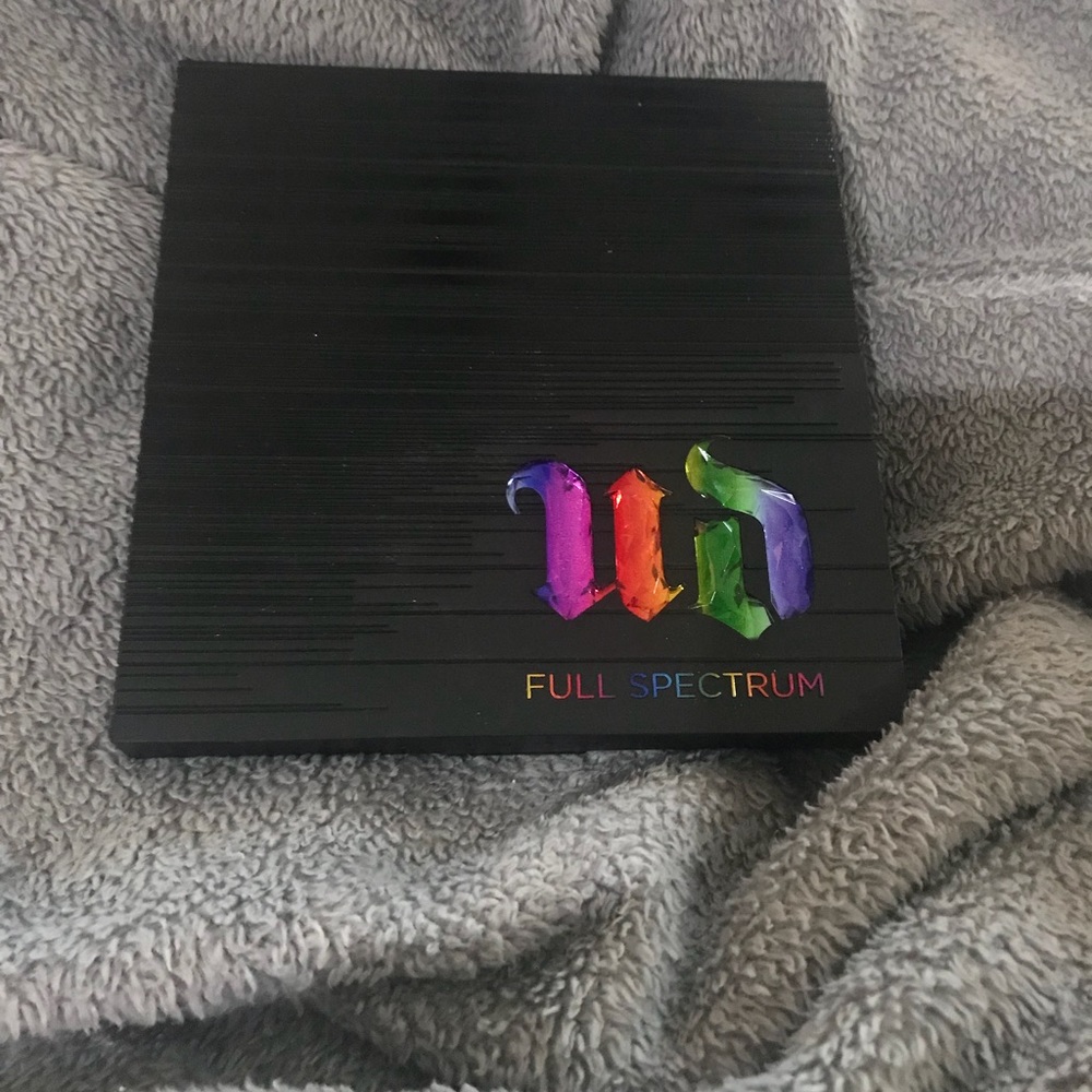 Urban Decay Full Spectrum Palette